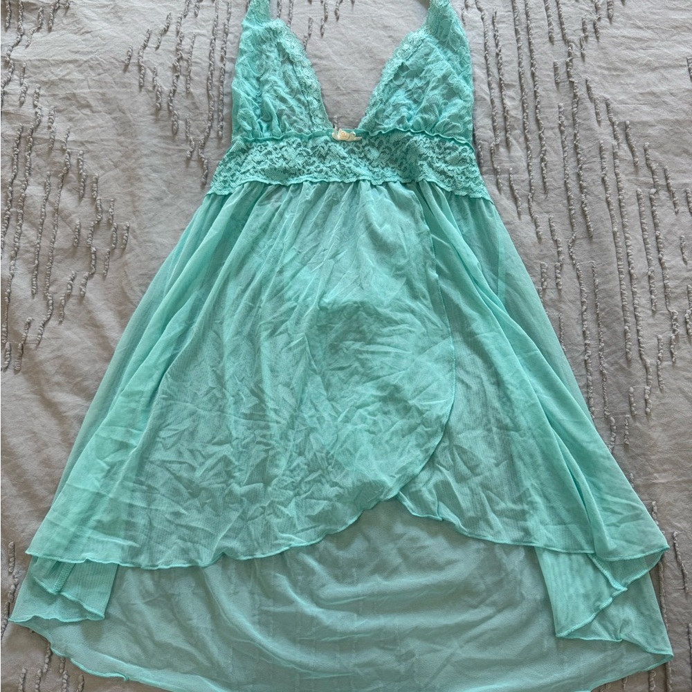 Victoria’s Secret “the Lacie”Elegant Lace Halter Babydoll Chemise Size Small EUC - Picture 13 of 14